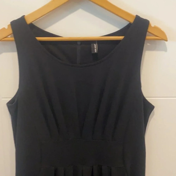 Vero Moda little black  dress with pockets - Picture 4 of 10